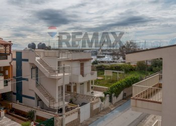 Edificio all\'aperto - Three-room apartment viale lido
 
89, Pachino - photo 24