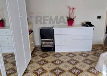 Camera / camera da letto - Quadrilocale VIA MONTEFORTE
 
42, Siracusa - foto 15
