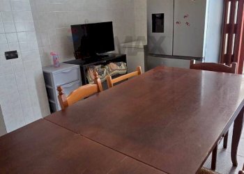 Sala da pranzo - Quadrilocale VIA MONTEFORTE
 
42, Siracusa - foto 19
