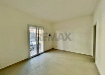 Stanza vuota - Bilocale via Monte Rosa
 
18, Siracusa - foto 2
