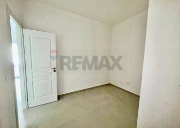 Stanza vuota - Bilocale via Monte Rosa
 
18, Siracusa - foto 3