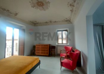 Camera / camera da letto - Two-room apartment Via Caserma Angelini, L'Aquila - photo 7