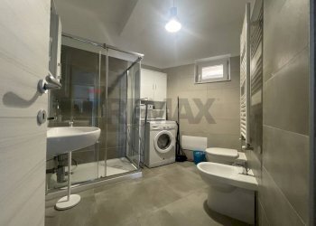 Bagno - Bilocale Piazza della Lauretana, L'Aquila - foto 10