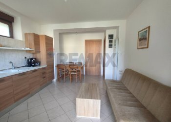 Sala da pranzo - Independent house Poggio Picenze - photo 6