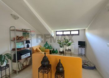 Soggiorno - Independent house Poggio Picenze - photo 19