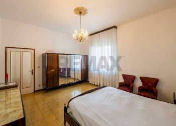 Camera / camera da letto - Independent house VIA SAN ROCCO
 
5, Levate - photo 17