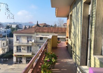 Balcone - Apartment Via Del Circuito
 
57, Pescara - photo 11