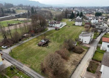 Edificio all\'aperto - Terreno edificabile Via Posaroch
 
Snc, Belluno - foto 6