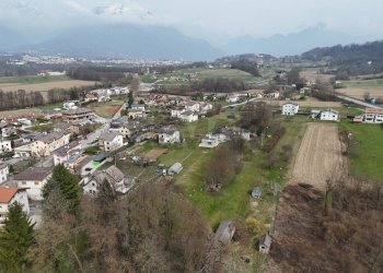 Edificio all\'aperto - Terreno edificabile Via Posaroch
 
Snc, Belluno - foto 9