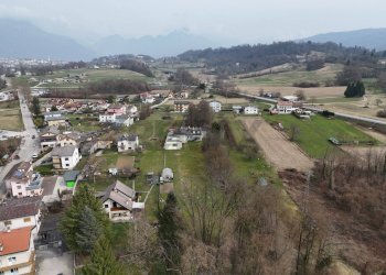 Edificio all\'aperto - Terreno edificabile Via Posaroch
 
Snc, Belluno - foto 10