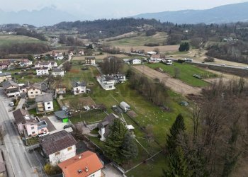 Vista delle montagne - Terreno edificabile Via Posaroch
 
Snc, Belluno - foto 11