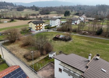 Casa all\'aperto - Terreno edificabile Via Posaroch
 
Snc, Belluno - foto 23