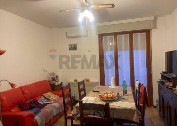 Sala da pranzo - Trilocale Largo 2 Querce
 
1, Monsano - foto 2