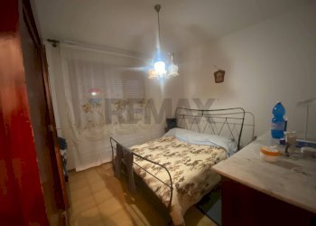 Camera / camera da letto - Trilocale Largo 2 Querce
 
1, Monsano - foto 4