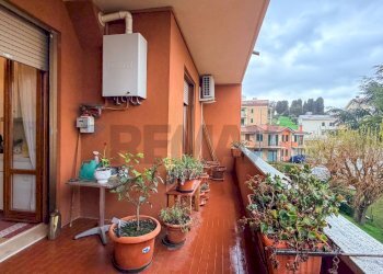 Balcone - Trilocale Largo 2 Querce
 
1, Monsano - foto 15