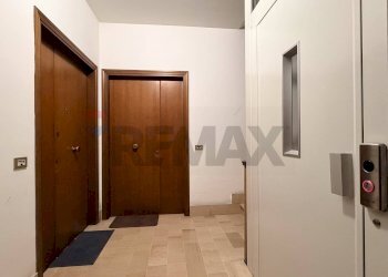 Hall / corridoio - Trilocale Largo 2 Querce
 
1, Monsano - foto 19