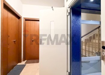 Hall / corridoio - Trilocale Largo 2 Querce
 
1, Monsano - foto 20