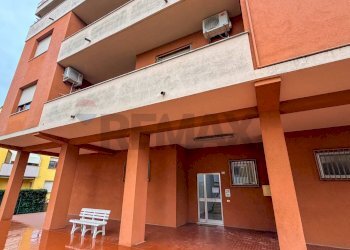 Edificio all\'aperto - Trilocale Largo 2 Querce
 
1, Monsano - foto 28