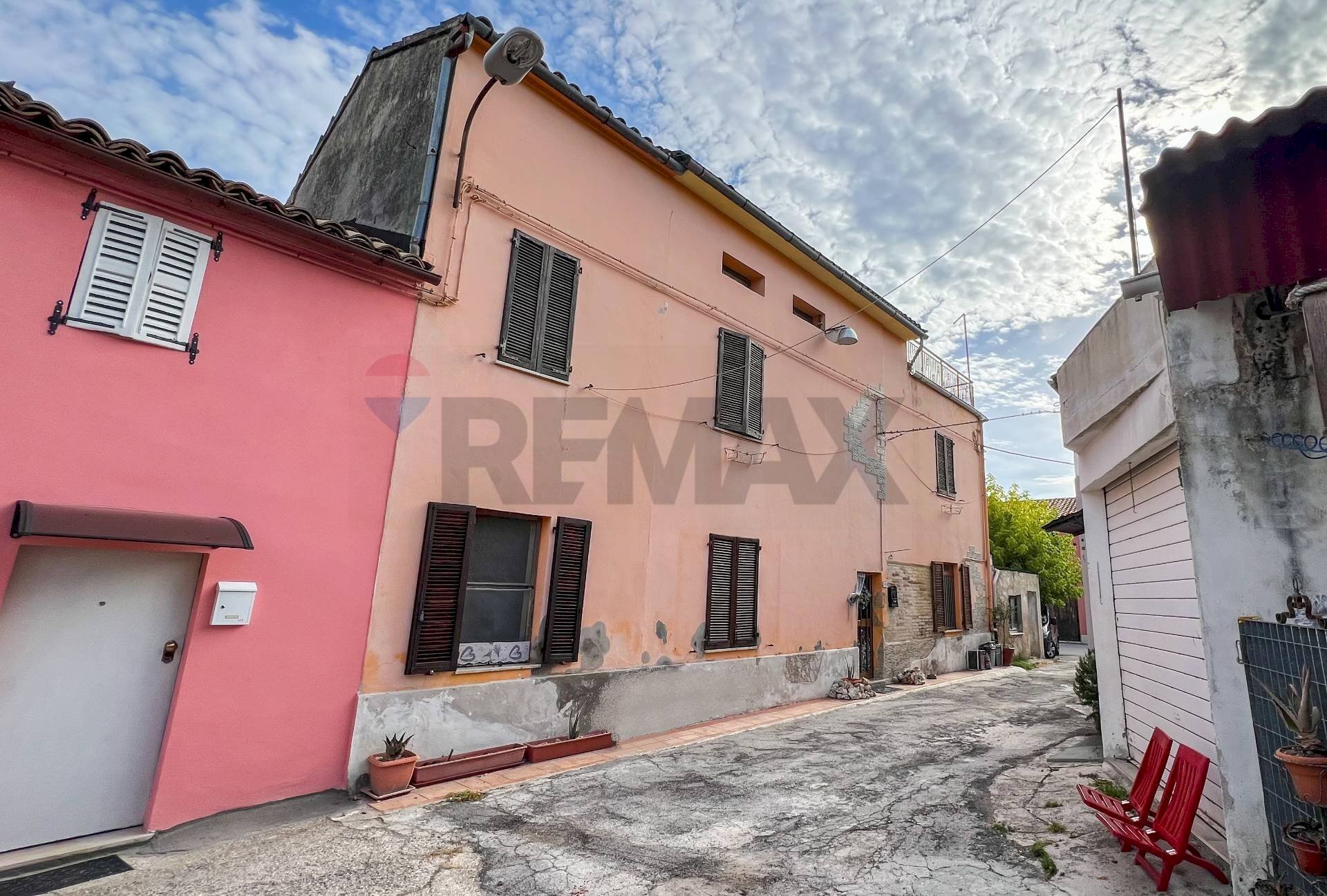 Casa all\'aperto - Casa semi indipendente Via Piave
 
190, Santa Maria Nuova - foto 1