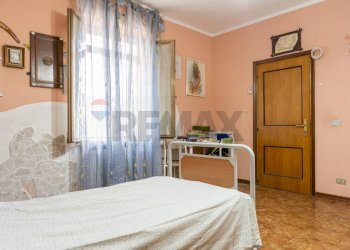 Camera / camera da letto - Casa semi indipendente Via Piave
 
190, Santa Maria Nuova - foto 8