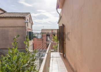 Balcone - Casa semi indipendente Via Piave
 
190, Santa Maria Nuova - foto 13