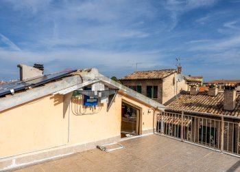 Terrazza - Casa semi indipendente Via Piave
 
190, Santa Maria Nuova - foto 15