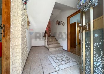 Scale - Casa semi indipendente Via Piave
 
190, Santa Maria Nuova - foto 18