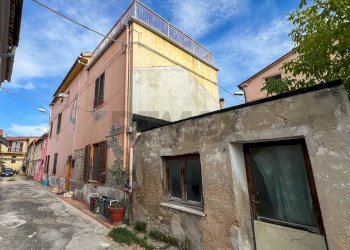 Casa all\'aperto - Casa semi indipendente Via Piave
 
190, Santa Maria Nuova - foto 26