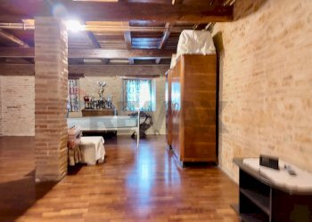 Hall / corridoio - Rustic Ancona - photo 27