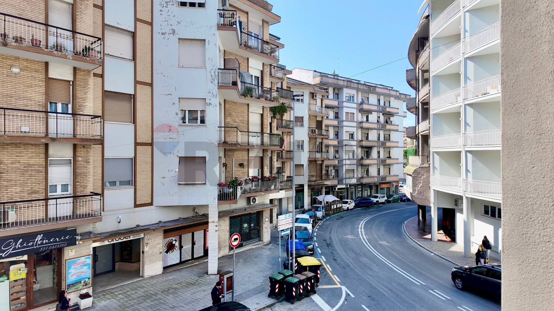 Edificio all\'aperto - Office Ancona - photo 2