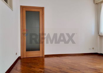 Stanza vuota - Ufficio Ancona - foto 5