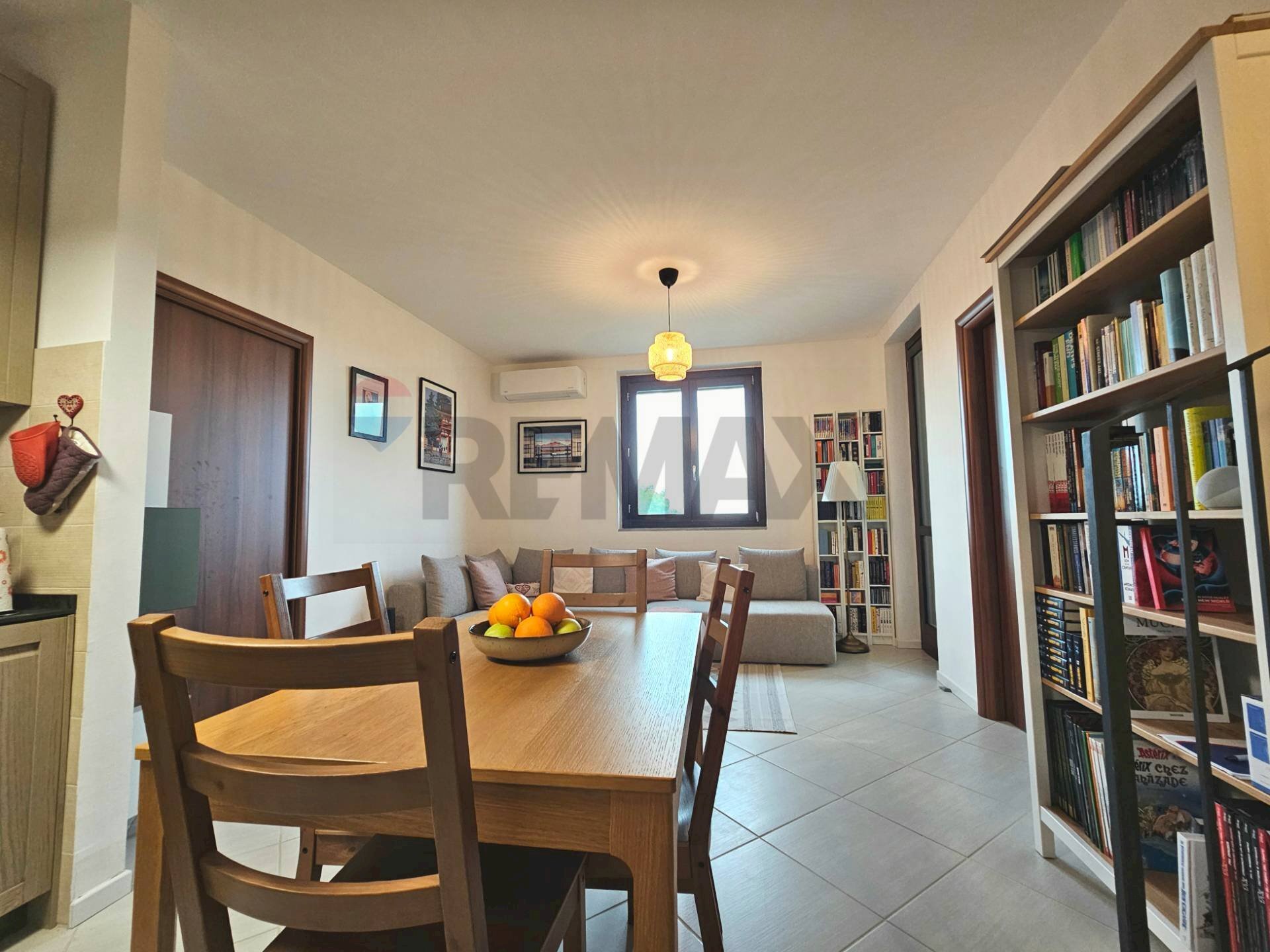 Sala da pranzo - Trilocale Via principale
23, Borgarello - foto 3