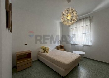 Camera / camera da letto - Appartamento Via Giuseppe Divittorio
 
22, Rodi Garganico - foto 9