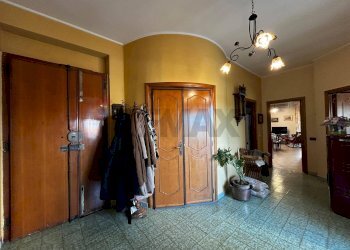 Hall / corridoio - Appartamento Via Giuseppe Divittorio
 
22, Rodi Garganico - foto 20