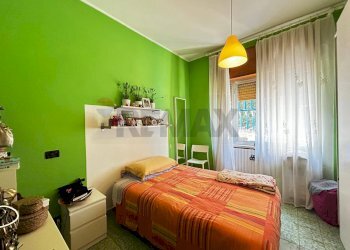 Camera / camera da letto - Appartamento Via Giuseppe Divittorio
 
22, Rodi Garganico - foto 28