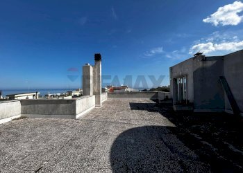 Terrazza - Appartamento Via Giuseppe Divittorio
 
22, Rodi Garganico - foto 31