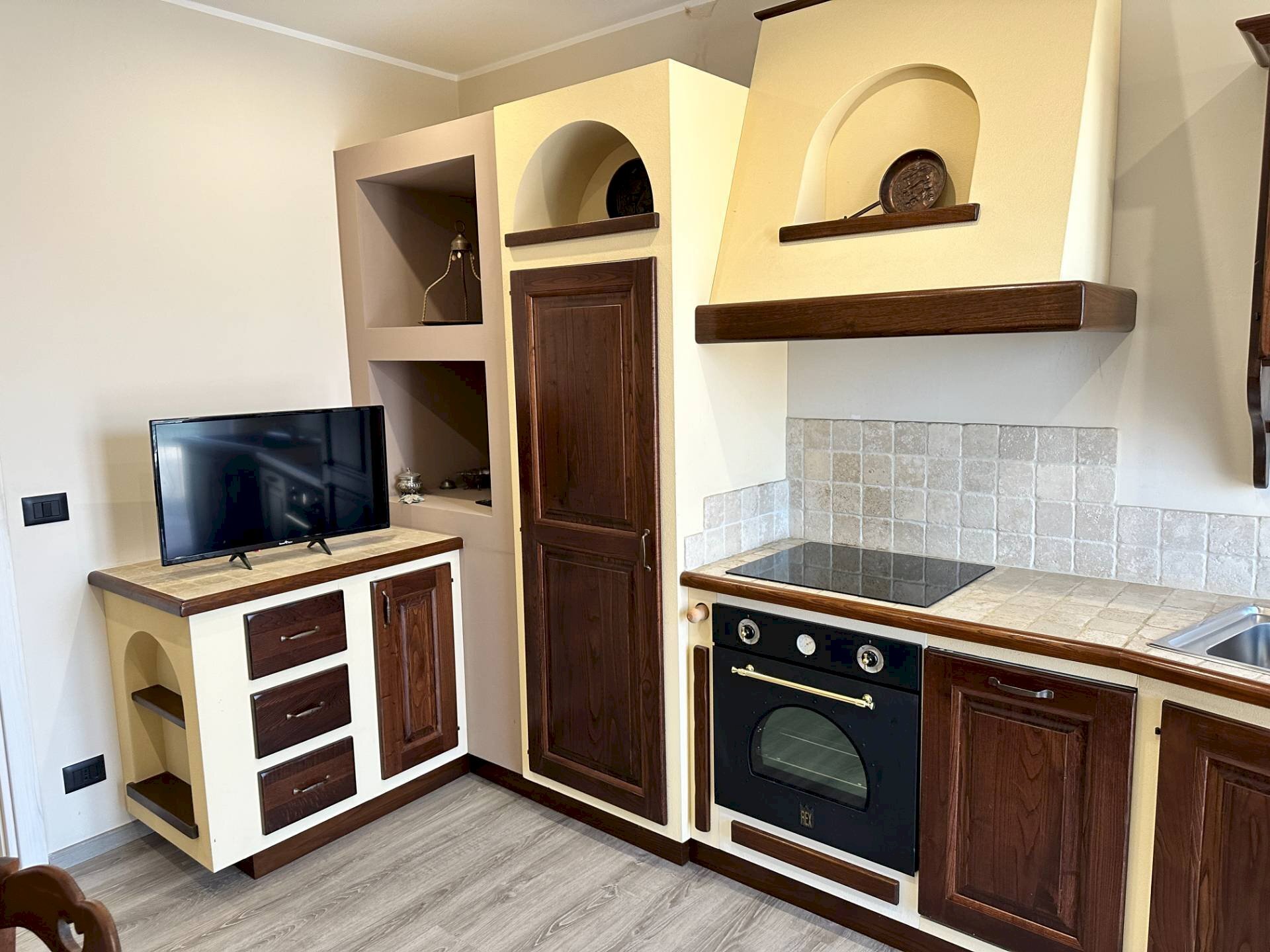 cucina - Bilocale Via Giuseppe Garibaldi
 
116, Carrù - foto 2