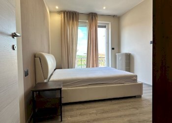 camera - Bilocale Via Giuseppe Garibaldi
116, Carrù - foto 8