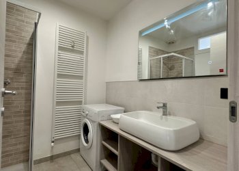 bagno - Bilocale Via Giuseppe Garibaldi
116, Carrù - foto 13