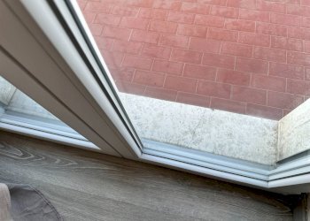 serramento - Bilocale Via Giuseppe Garibaldi
116, Carrù - foto 22