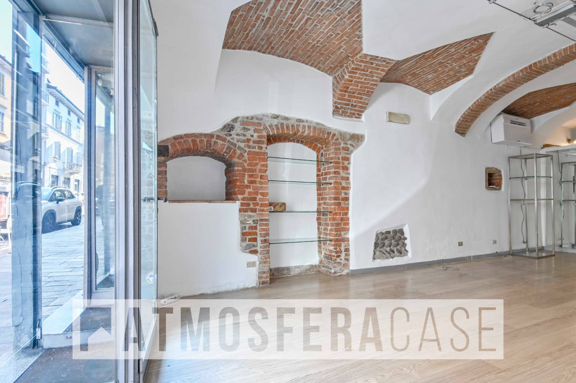 Foto 3 - Negozio Via Borgo Palazzo
 
36, Bergamo - foto 3