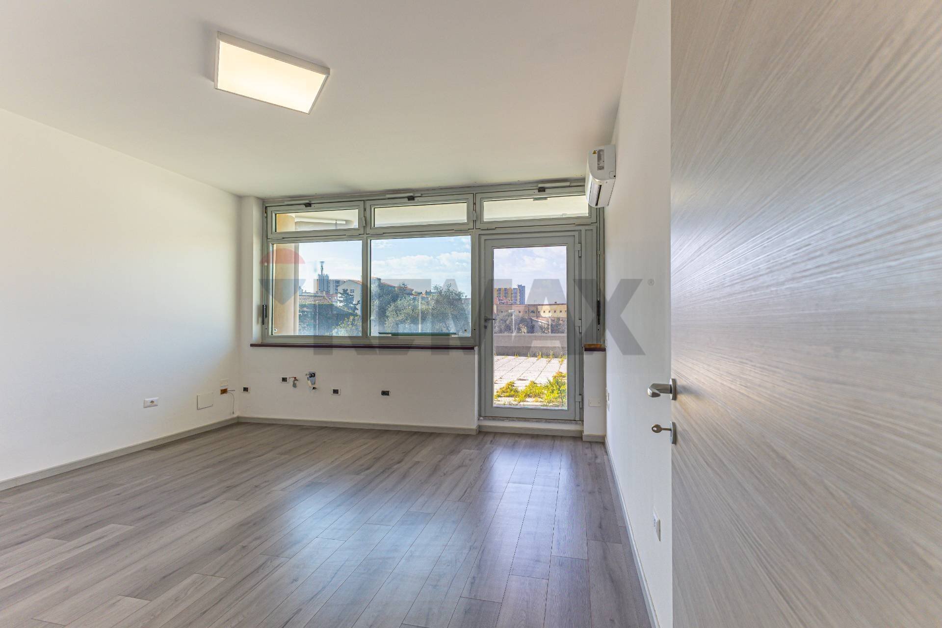 Stanza vuota - Office Via Carlo Felice
33C, Sassari - photo 2