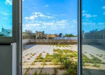 Terrazza - Office Via Carlo Felice
 
33C, Sassari - photo 3