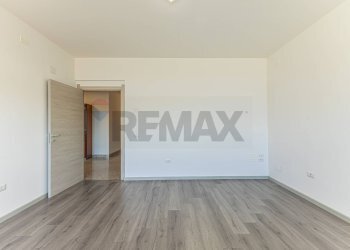 Stanza vuota - Office Via Carlo Felice
 
33C, Sassari - photo 34