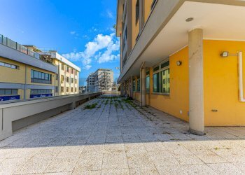 Terrazza - Office Via Carlo Felice
 
33C, Sassari - photo 38