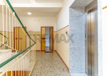 Ricezione / Lobby - Trilocale Via Principessa Maria
 
5, Sassari - foto 23