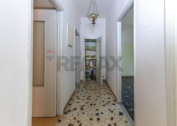 Hall / corridoio - Trilocale Via Principessa Maria
 
5, Sassari - foto 45