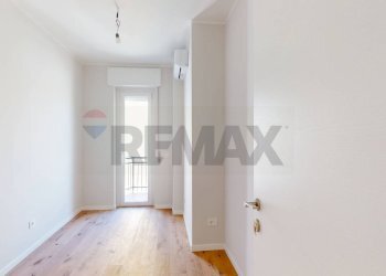 Stanza vuota - Three-room apartment Via Doberdo'
 
22, Milano - photo 6