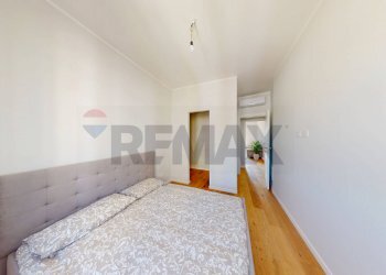 Camera / camera da letto - Three-room apartment Via Doberdo'
 
22, Milano - photo 22