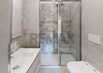 Bagno - Three-room apartment Via Doberdo'
 
22, Milano - photo 29